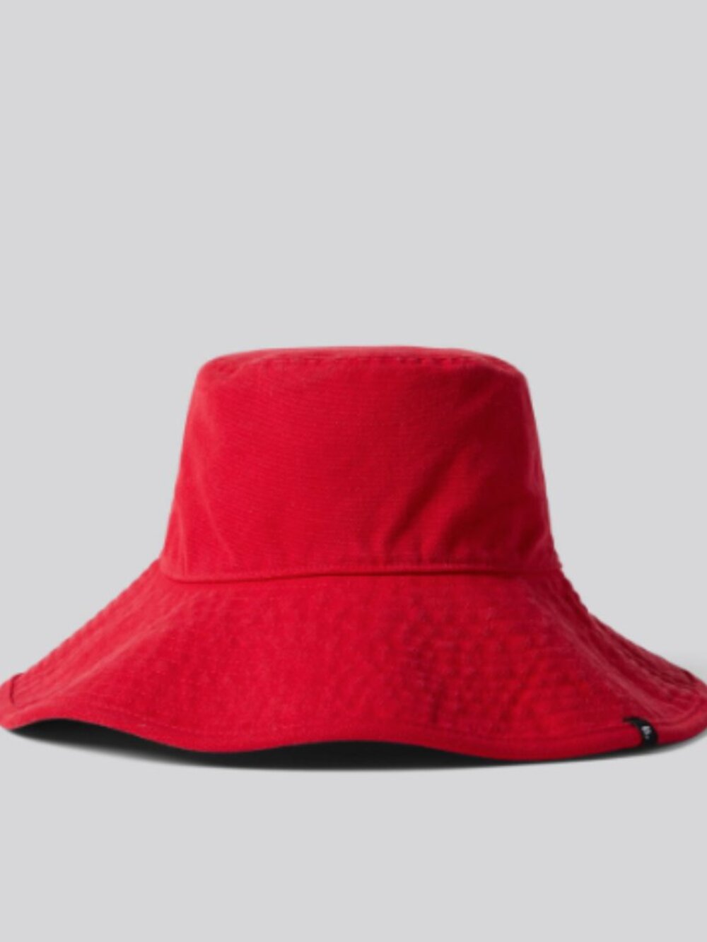 FABLETICS The Canvas Sol Hat in Heated Red - NWT $55 MSRP